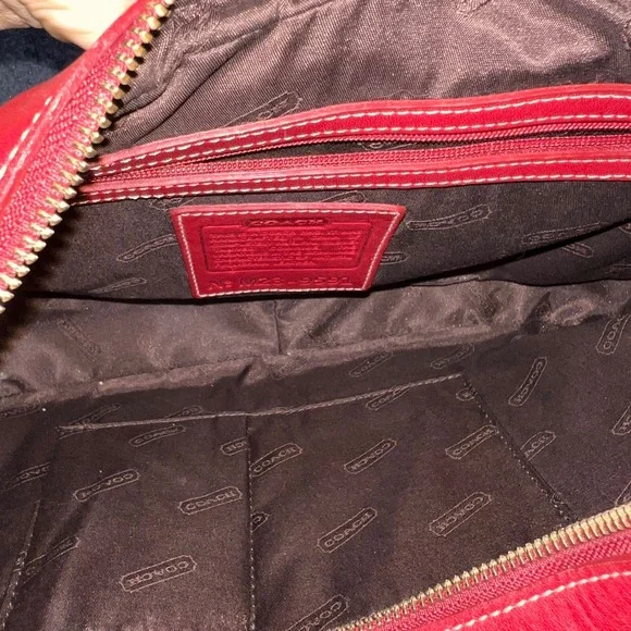 Vintage Coach 9591 Red Leather Hobo Shoulder Bag Purse Gold Hardware - Picture 9 of 10